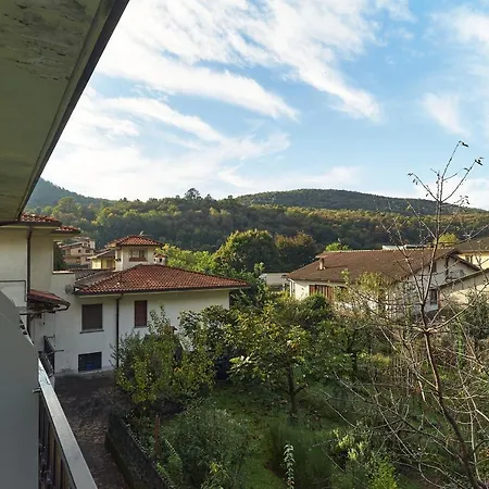 B&bike Bed & Breakfast Castelmarte